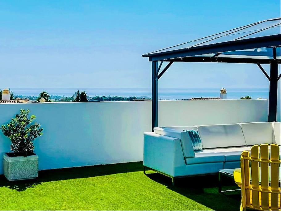 Oceanview Luxury Penthouse Lejlighed Estepona Eksteriør billede